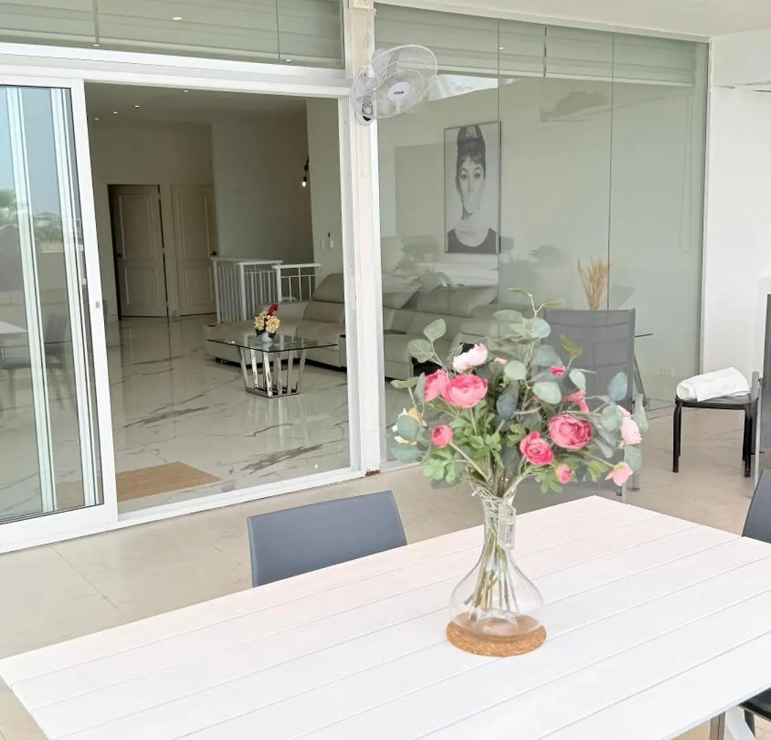 Апартаменты Soho Loft Penthouse Санто-Доминго